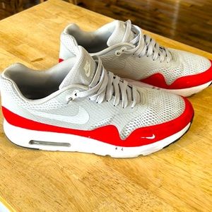 Men’s Nike Airmax